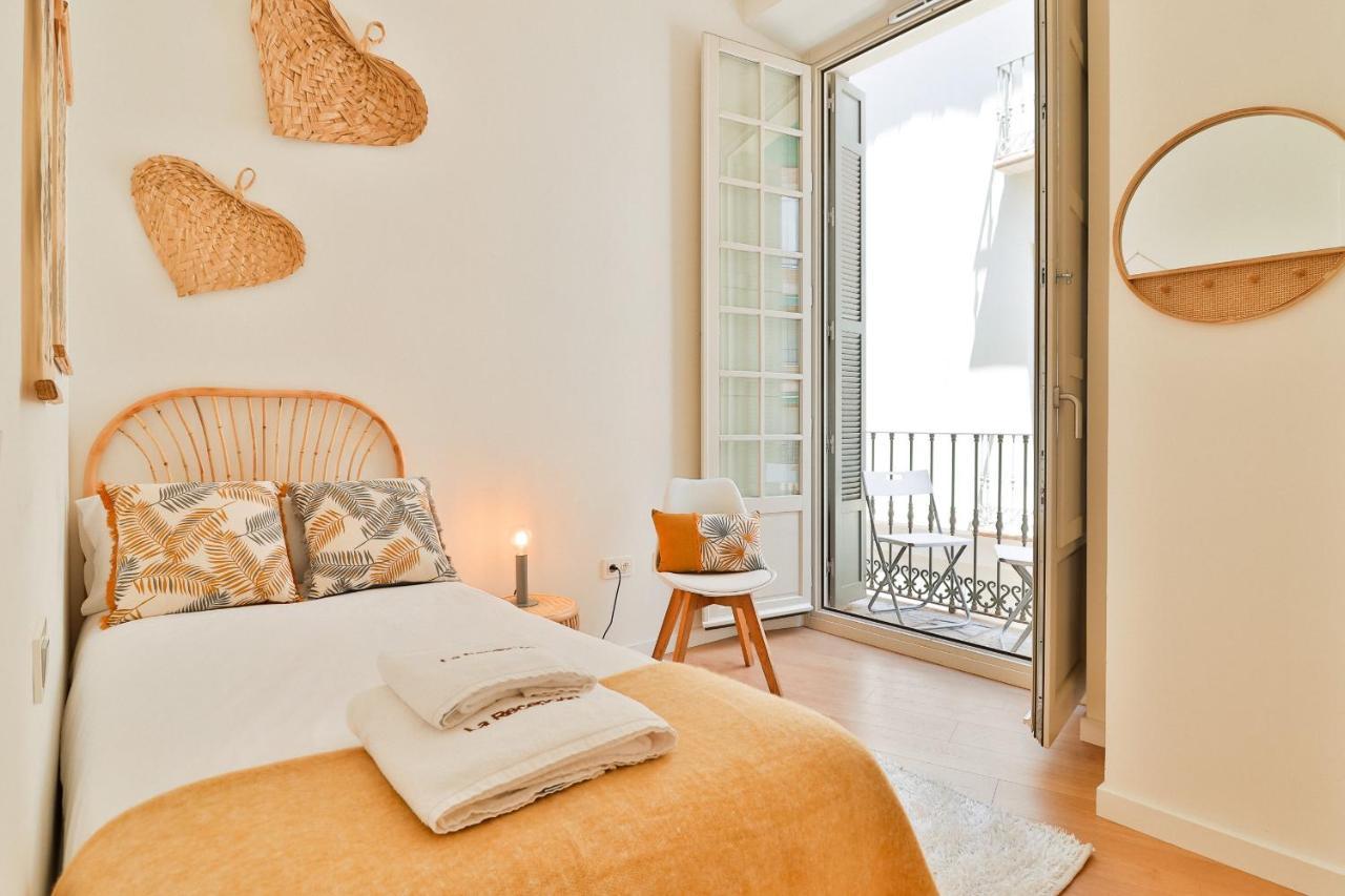 C74 - Marvelous 3 Bedroom Apartment In Historical มาลากา ภายนอก รูปภาพ