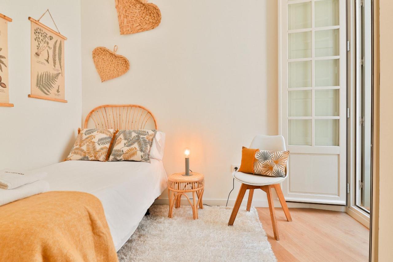 C74 - Marvelous 3 Bedroom Apartment In Historical มาลากา ภายนอก รูปภาพ